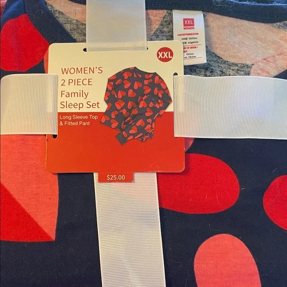 Target Women's Sleep Set - Navy and Red Hearts - Picture 2 of 4
